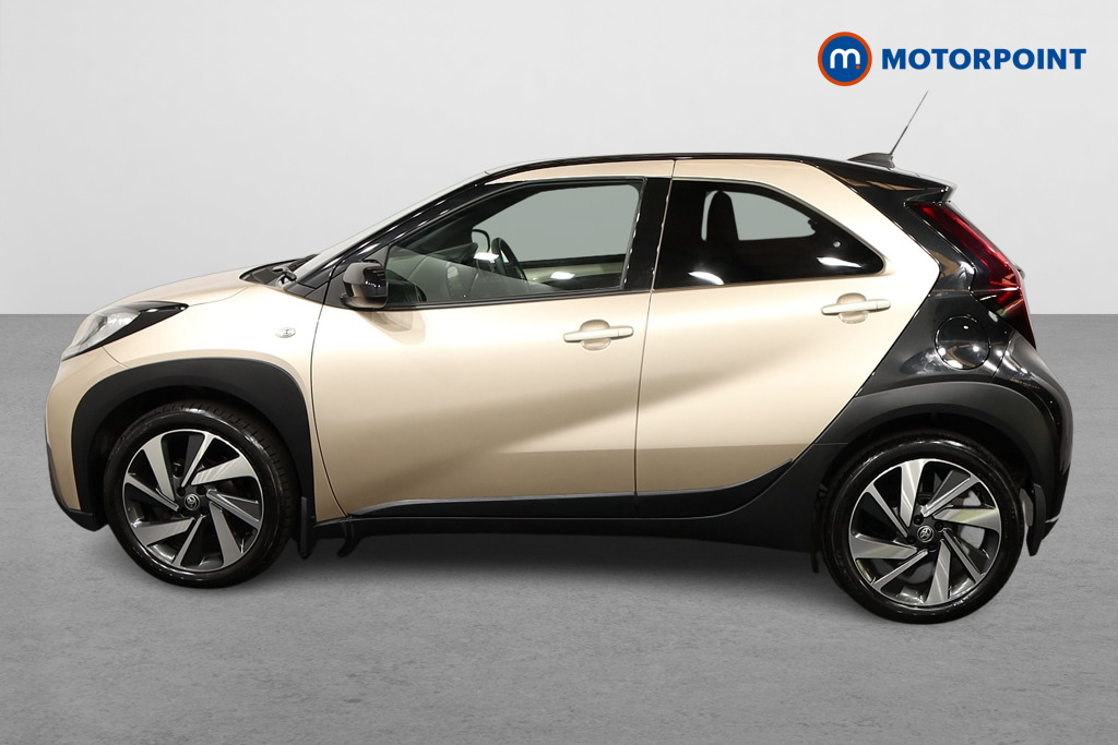 Toyota Aygo X Edge Manual Petrol Hatchback - Stock Number (1551209) - Passenger side