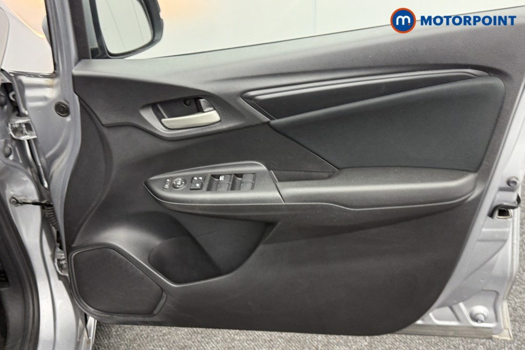 Honda Jazz S Manual Petrol Hatchback - Stock Number (1533187) - 14th supplementary image