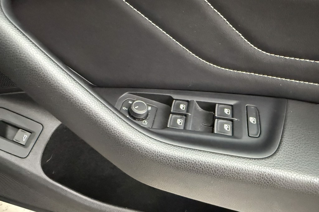 Volkswagen Arteon R-Line Automatic Diesel Hatchback - Stock Number (1537236) - 20th supplementary image