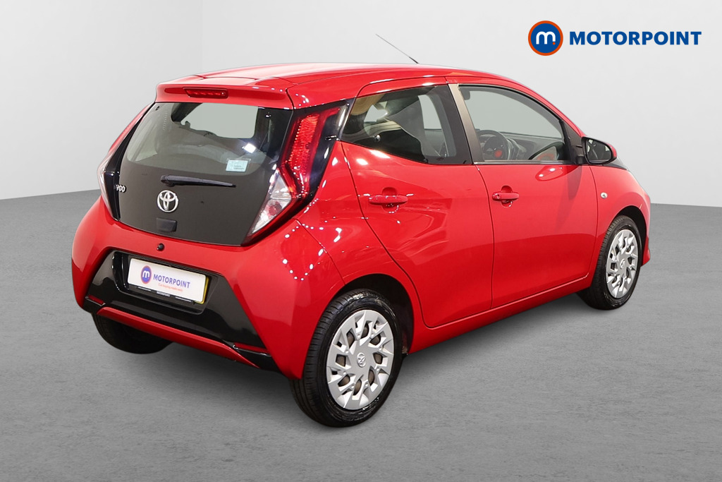 Toyota Aygo X-Play Automatic Petrol Hatchback - Stock Number (1537307) - Drivers side rear corner