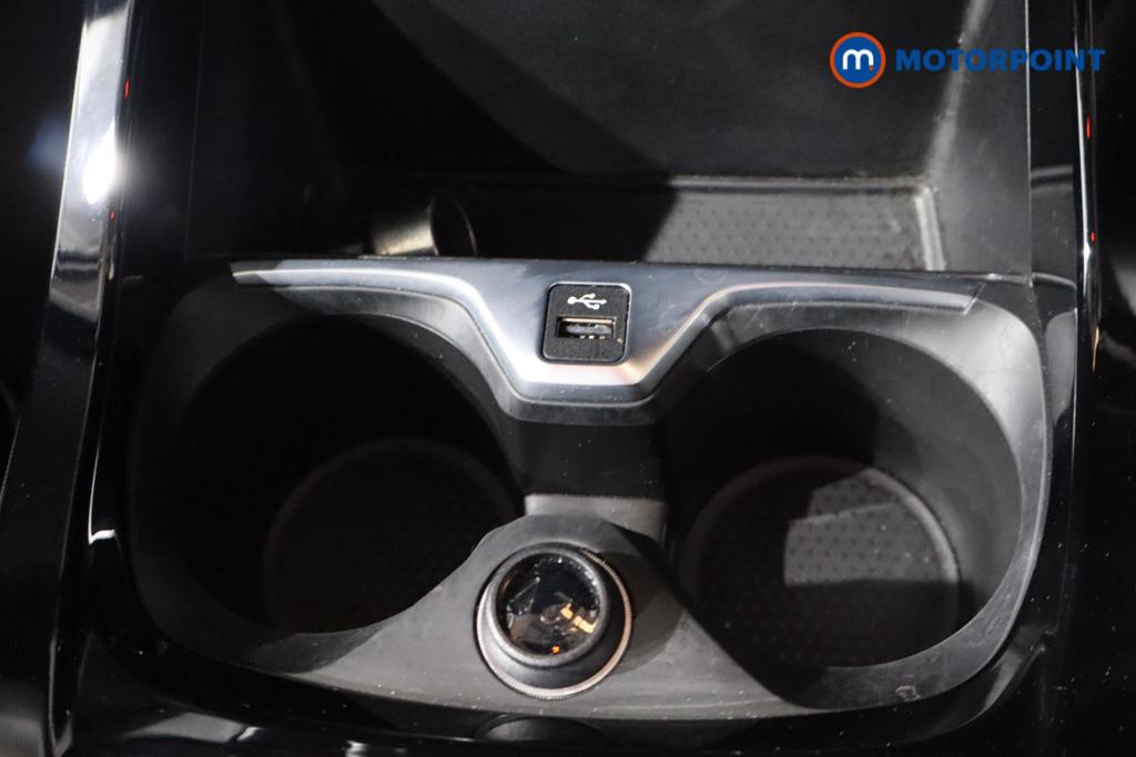 BMW 2 Series Sport Manual Petrol Saloon - Stock Number (1539445) - 5th supplementary image