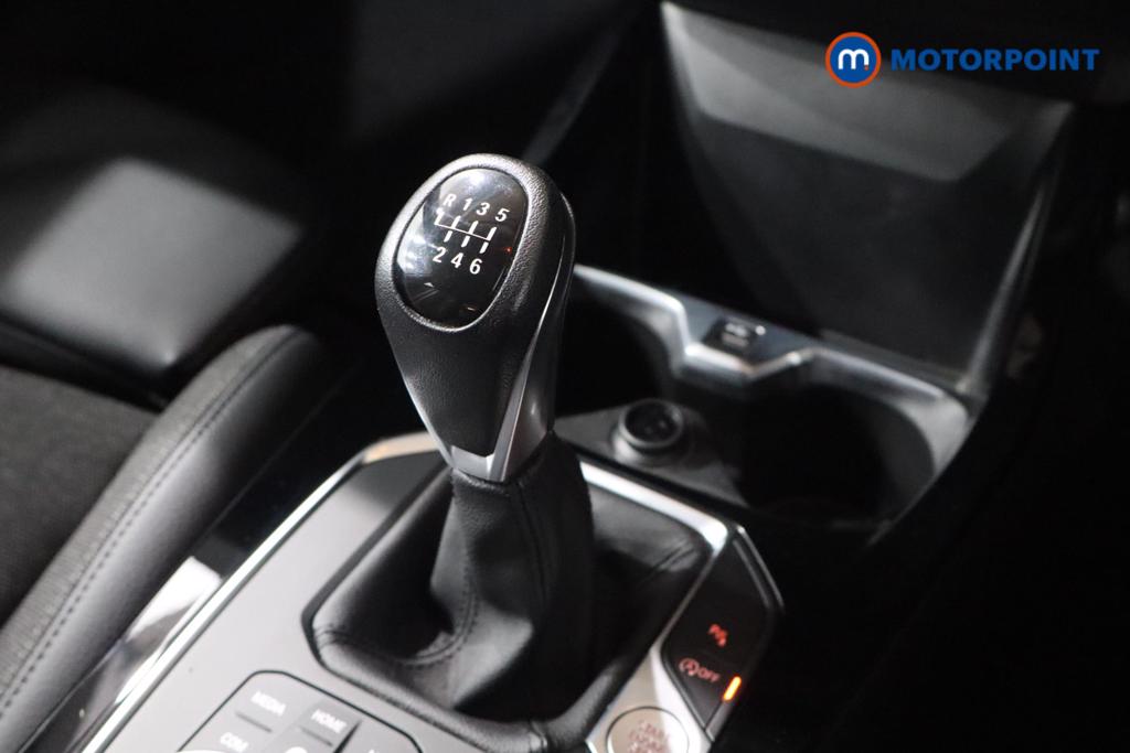 BMW 2 Series Sport Manual Petrol Saloon - Stock Number (1539445) - 6th supplementary image