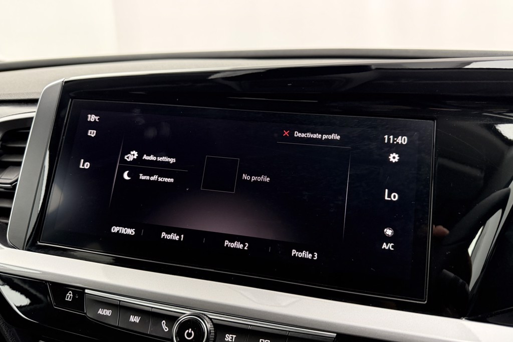 Vauxhall Grandland Ultimate Manual Petrol SUV - Stock Number (1539546) - 9th supplementary image