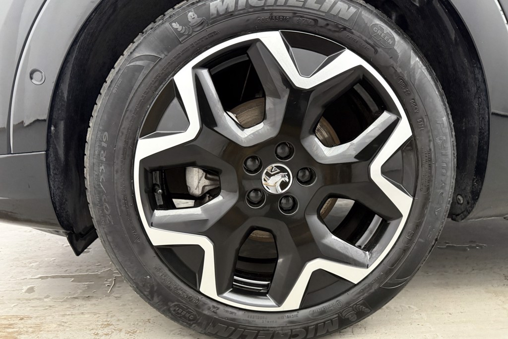 Vauxhall Grandland Ultimate Manual Petrol SUV - Stock Number (1539546) - 35th supplementary image