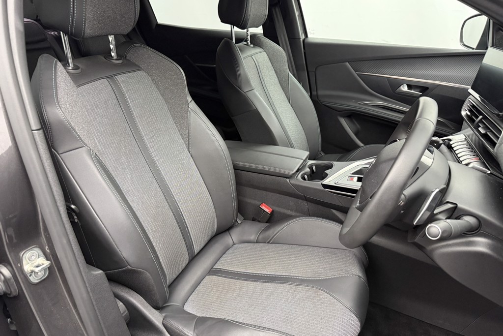 Peugeot 3008 Allure Automatic Petrol SUV - Stock Number (1539561) - 22nd supplementary image
