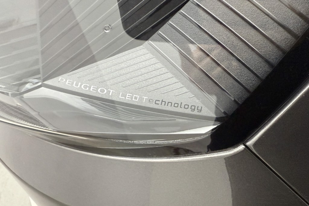 Peugeot 3008 Allure Automatic Petrol SUV - Stock Number (1539561) - 28th supplementary image