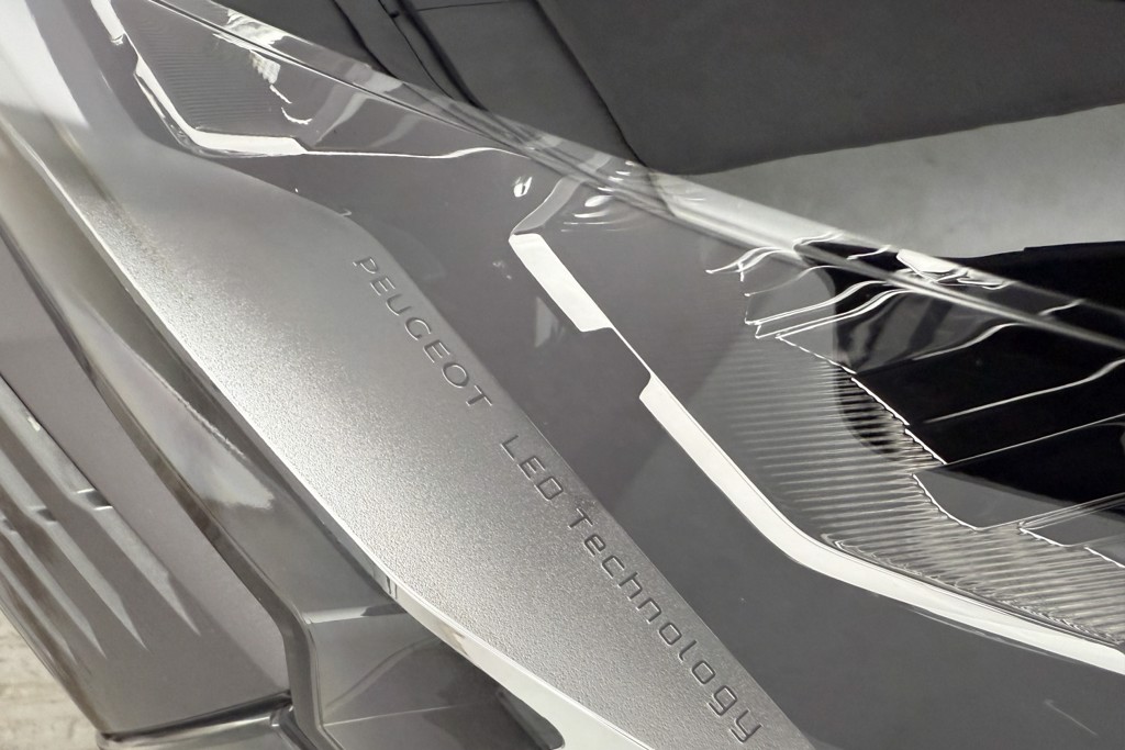 Peugeot 3008 Allure Automatic Petrol SUV - Stock Number (1539561) - 32nd supplementary image