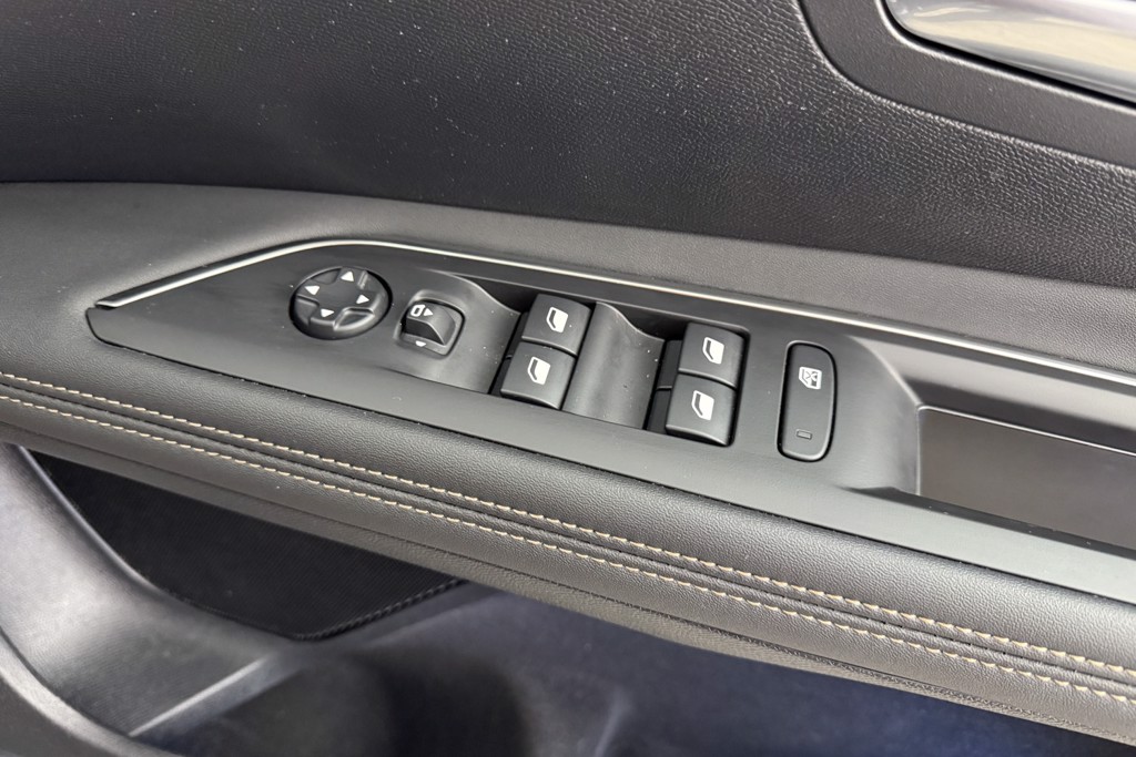 Peugeot 3008 GT Automatic Petrol SUV - Stock Number (1539682) - 21st supplementary image