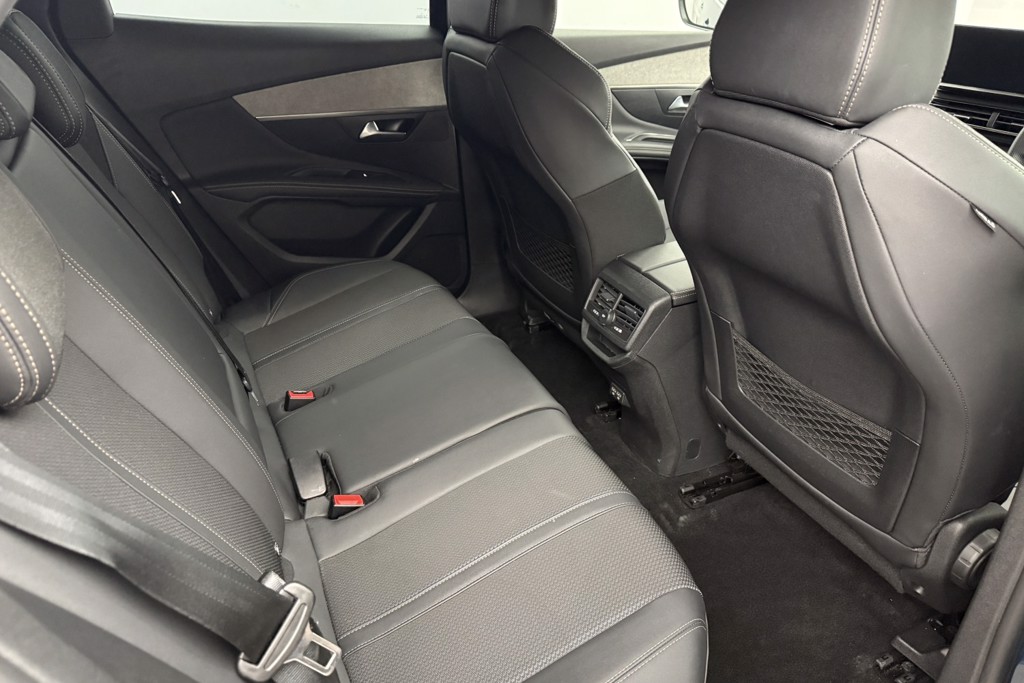 Peugeot 3008 GT Automatic Petrol SUV - Stock Number (1539682) - 24th supplementary image