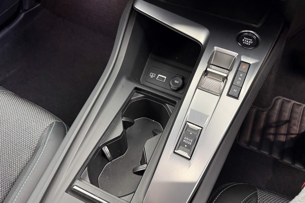 Peugeot 308 Allure Automatic Petrol Hatchback - Stock Number (1539704) - 16th supplementary image