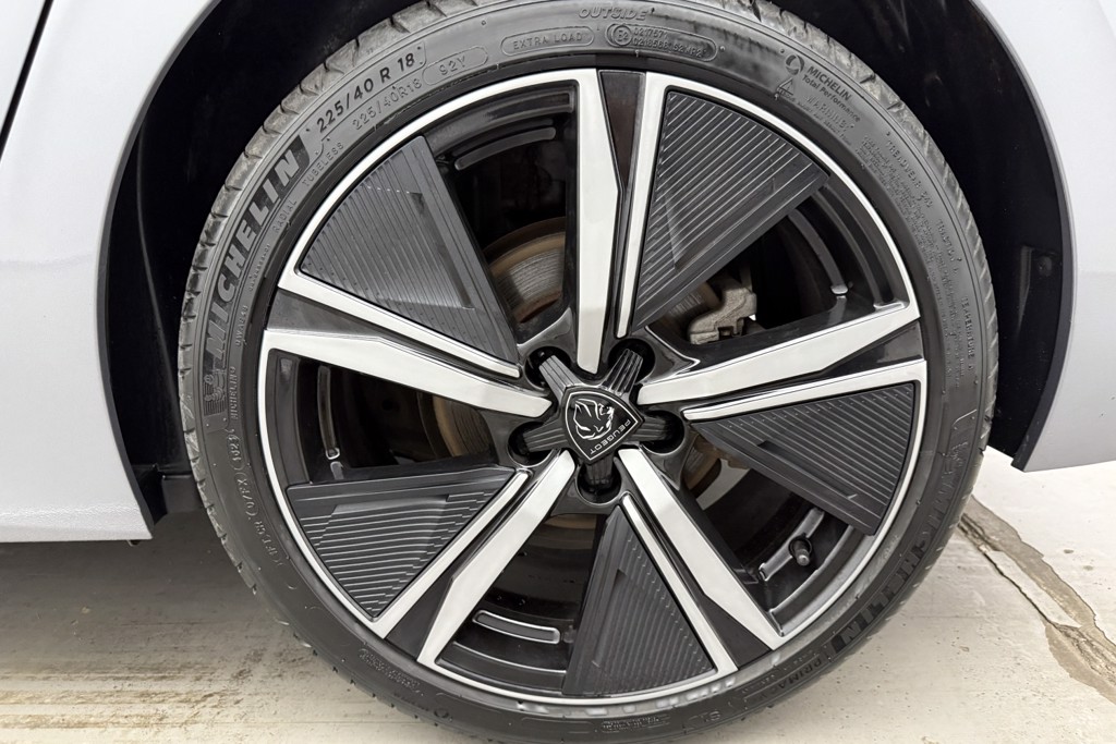 Peugeot 308 GT Automatic Petrol Hatchback - Stock Number (1539705) - 35th supplementary image