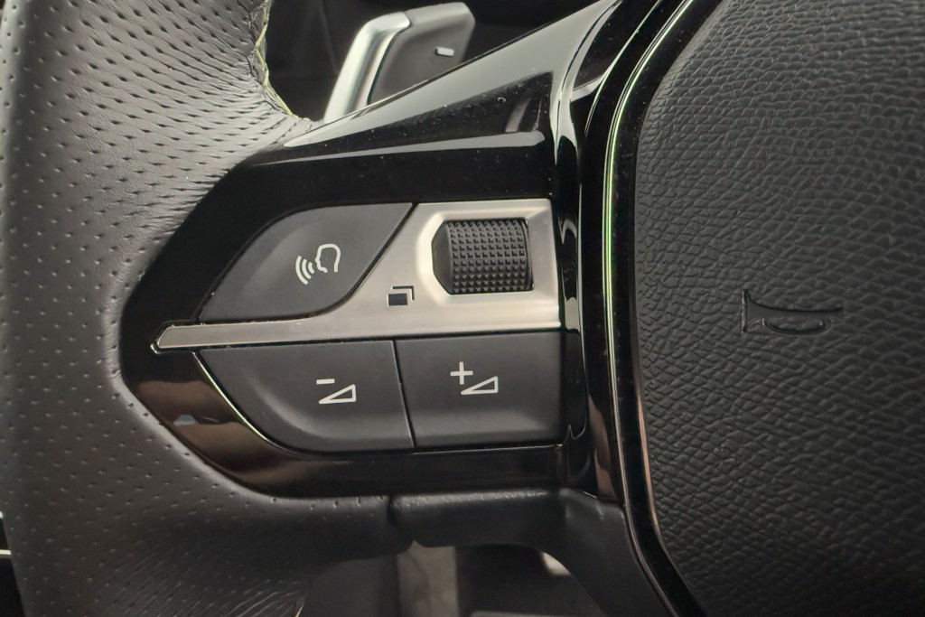 Peugeot 2008 GT Automatic Petrol SUV - Stock Number (1539734) - 3rd supplementary image