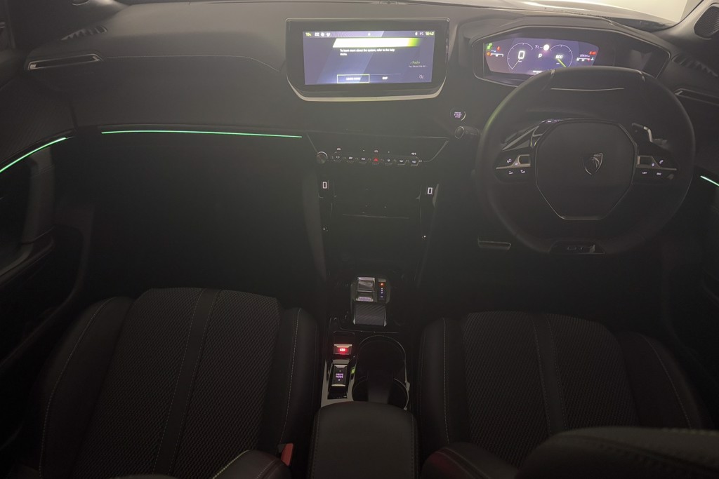 Peugeot 2008 GT Automatic Petrol SUV - Stock Number (1539734) - 5th supplementary image