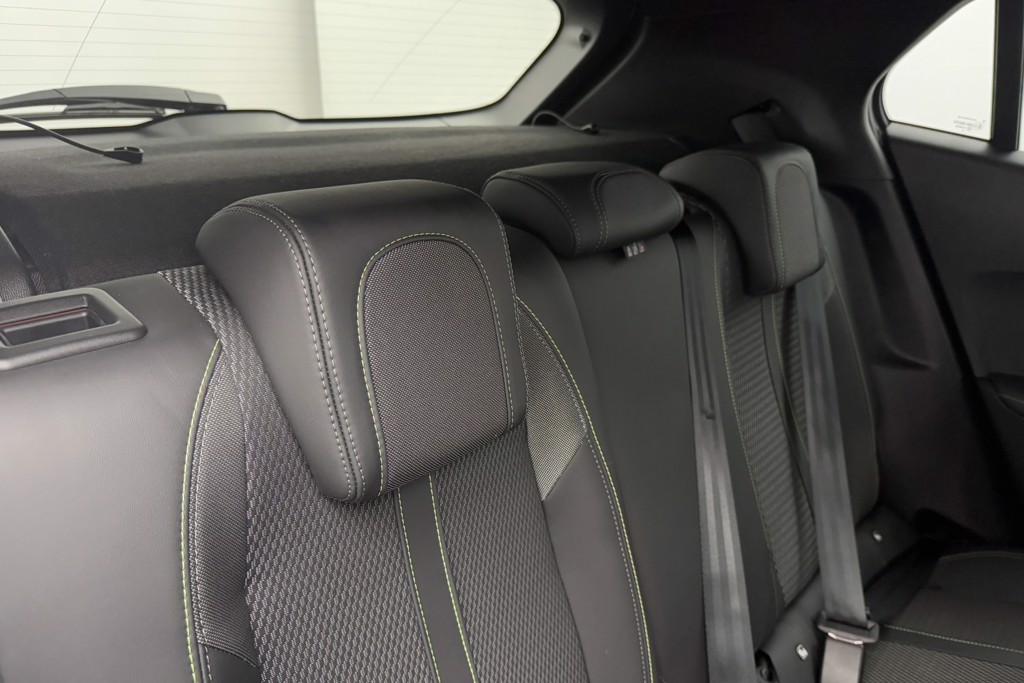 Peugeot 2008 GT Automatic Petrol SUV - Stock Number (1539734) - 15th supplementary image