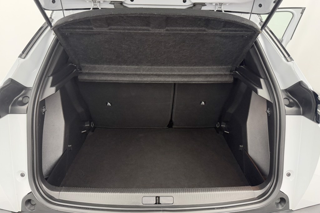 Peugeot 2008 GT Automatic Petrol SUV - Stock Number (1539734) - 16th supplementary image