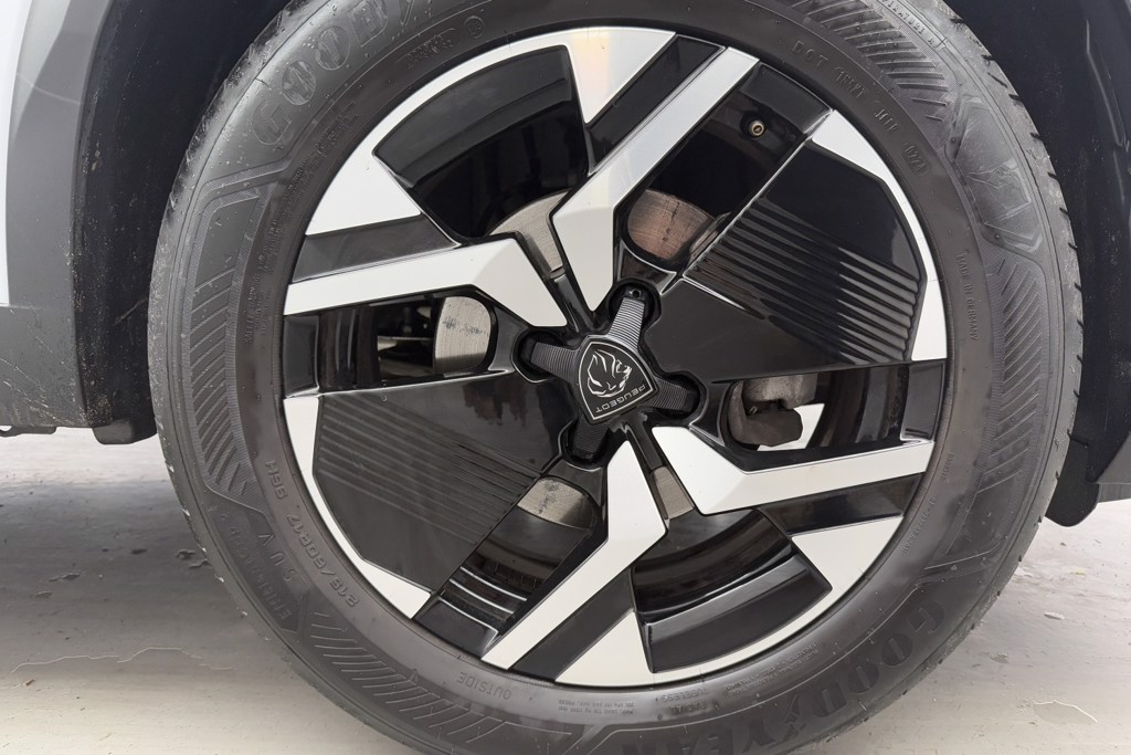 Peugeot 2008 GT Automatic Petrol SUV - Stock Number (1539734) - 20th supplementary image