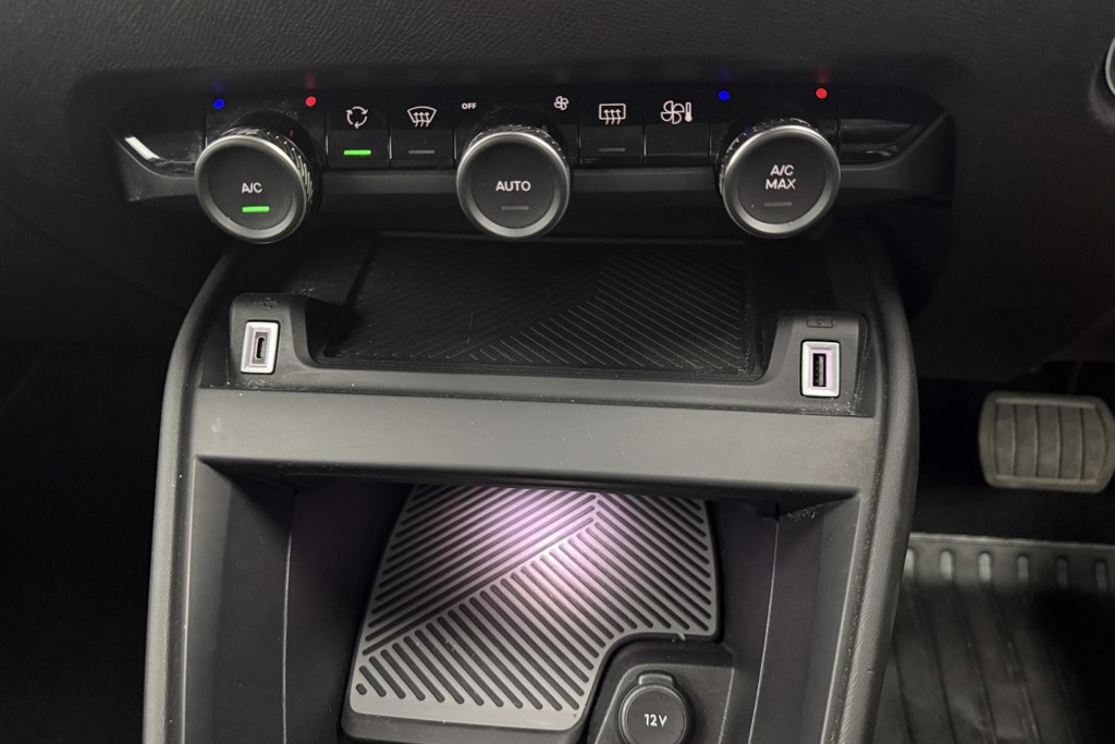 Citroen C4 Shine Automatic Electric Hatchback - Stock Number (1539747) - 15th supplementary image