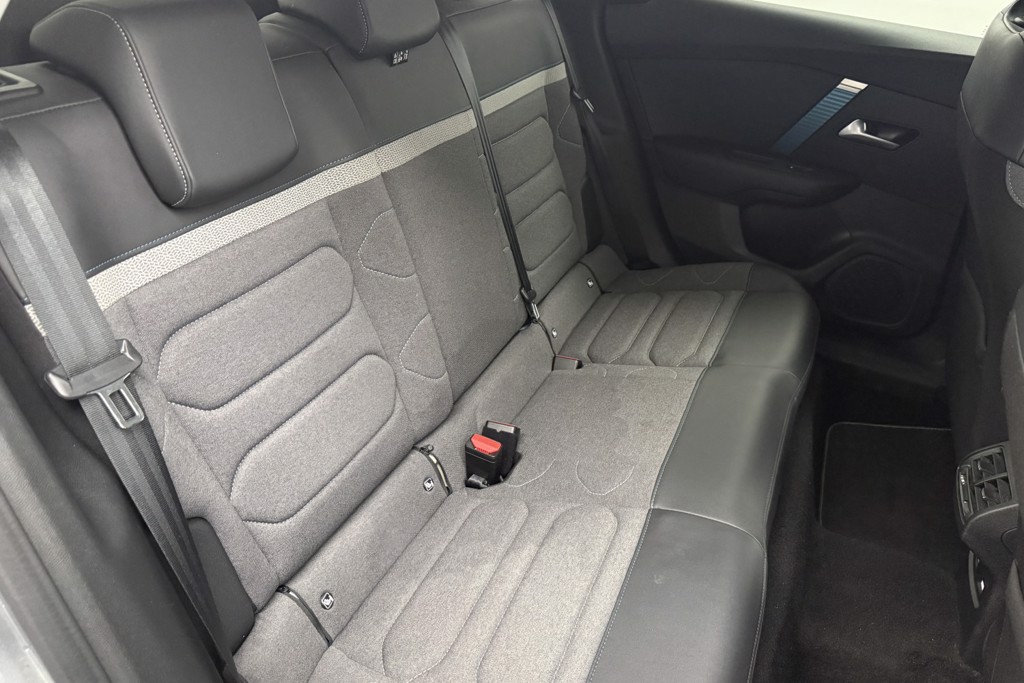 Citroen C4 Shine Automatic Electric Hatchback - Stock Number (1539747) - 24th supplementary image