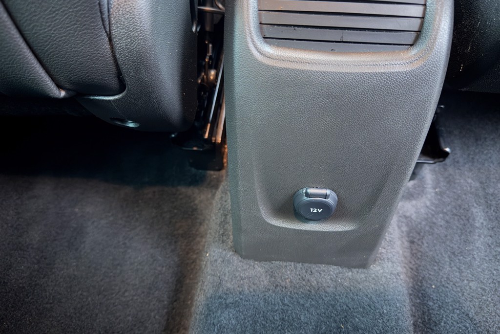 Vauxhall Crossland Ultimate Automatic Petrol SUV - Stock Number (1539787) - 16th supplementary image