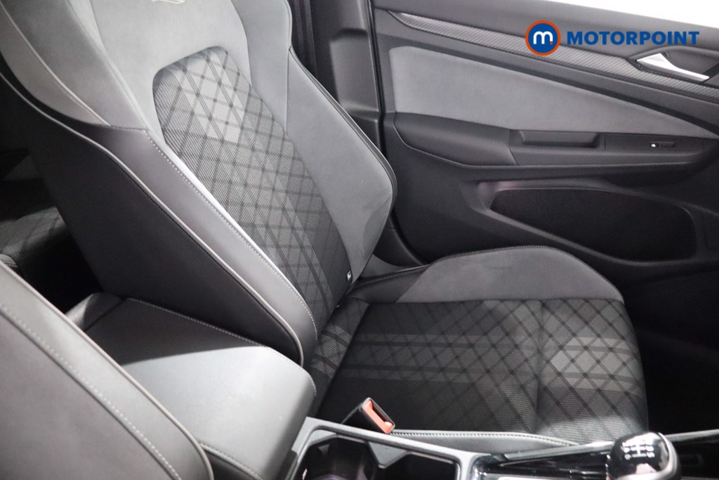 Volkswagen Golf R-Line Manual Petrol Hatchback - Stock Number (1539840) - 25th supplementary image