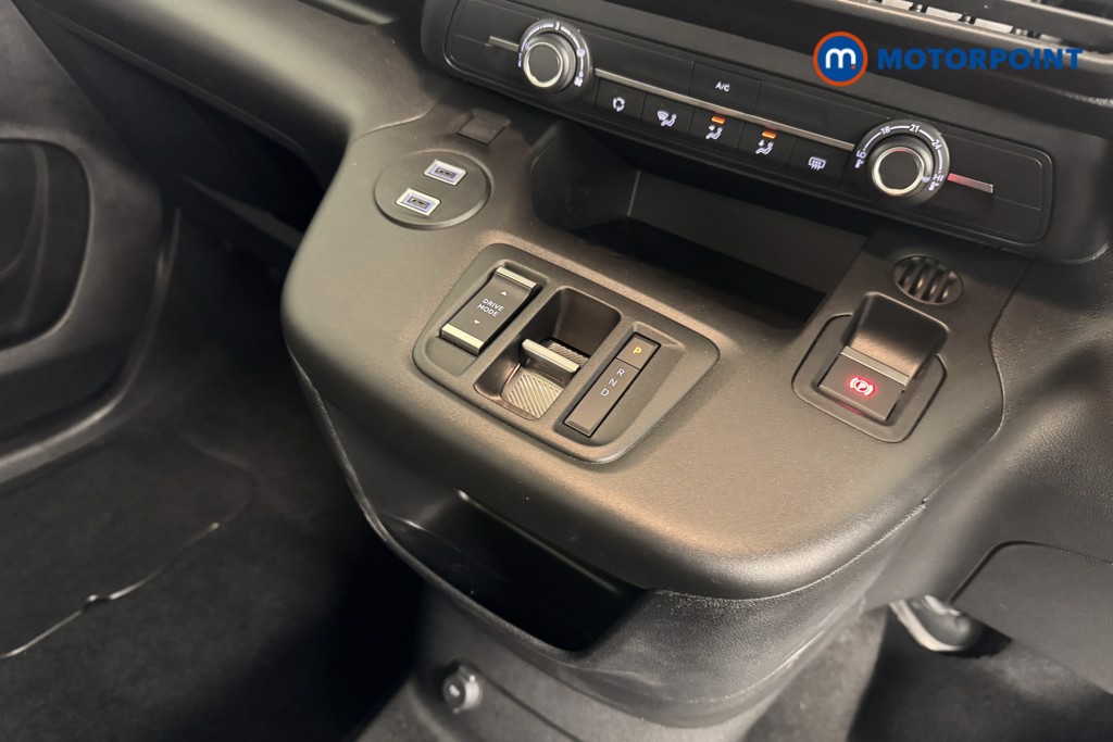Citroen Berlingo Plus Automatic Electric People Carrier - Stock Number (1540091) - 11th supplementary image