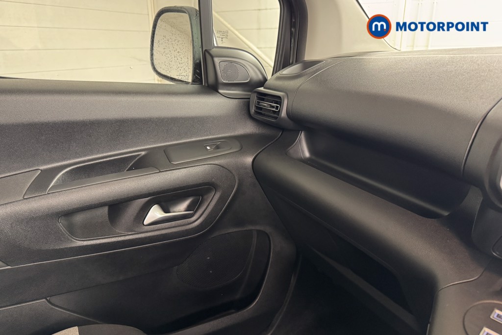 Citroen Berlingo Plus Automatic Electric People Carrier - Stock Number (1540091) - 12th supplementary image