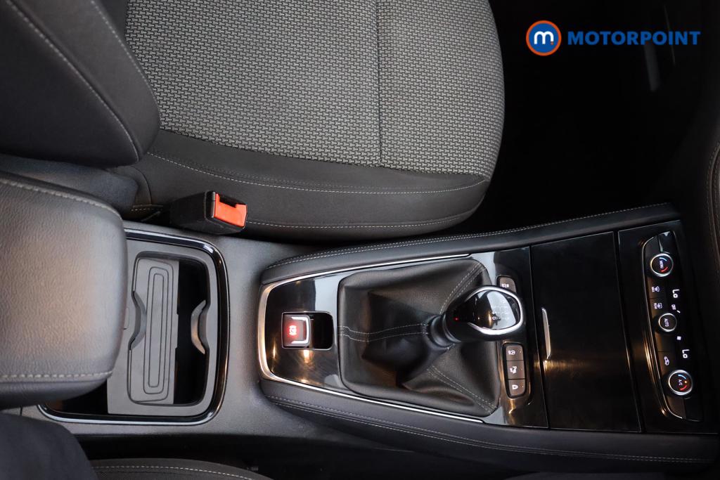 Vauxhall Grandland X SE Manual Petrol SUV - Stock Number (1540544) - 8th supplementary image