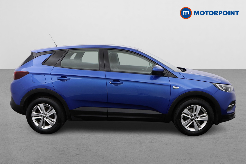 Vauxhall Grandland X SE Manual Petrol SUV - Stock Number (1540544) - Drivers side