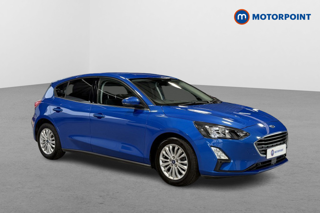 Ford Focus Titanium Edition Manual Petrol-Electric Hybrid Hatchback - Stock Number (1540798) - Drivers side front corner