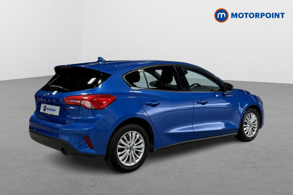 Ford Focus Titanium Edition Manual Petrol-Electric Hybrid Hatchback - Stock Number (1540798) - Drivers side rear corner