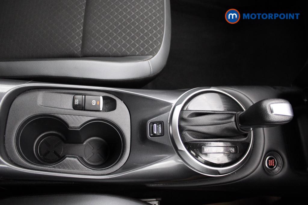 Nissan Juke N-Connecta Automatic Petrol SUV - Stock Number (1541016) - 10th supplementary image