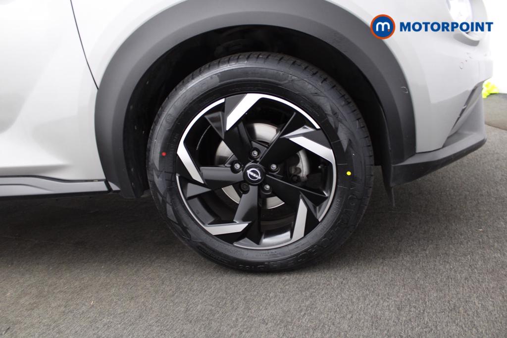 Nissan Juke N-Connecta Automatic Petrol SUV - Stock Number (1541016) - 18th supplementary image