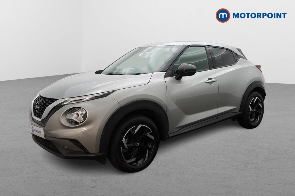 Nissan Juke N-Connecta Automatic Petrol SUV - Stock Number (1541016) - Passenger side front corner