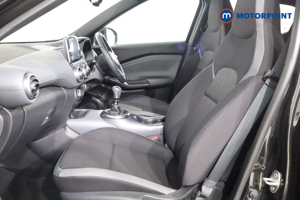 Nissan Juke Enigma Manual Petrol SUV - Stock Number (1541137) - 4th supplementary image