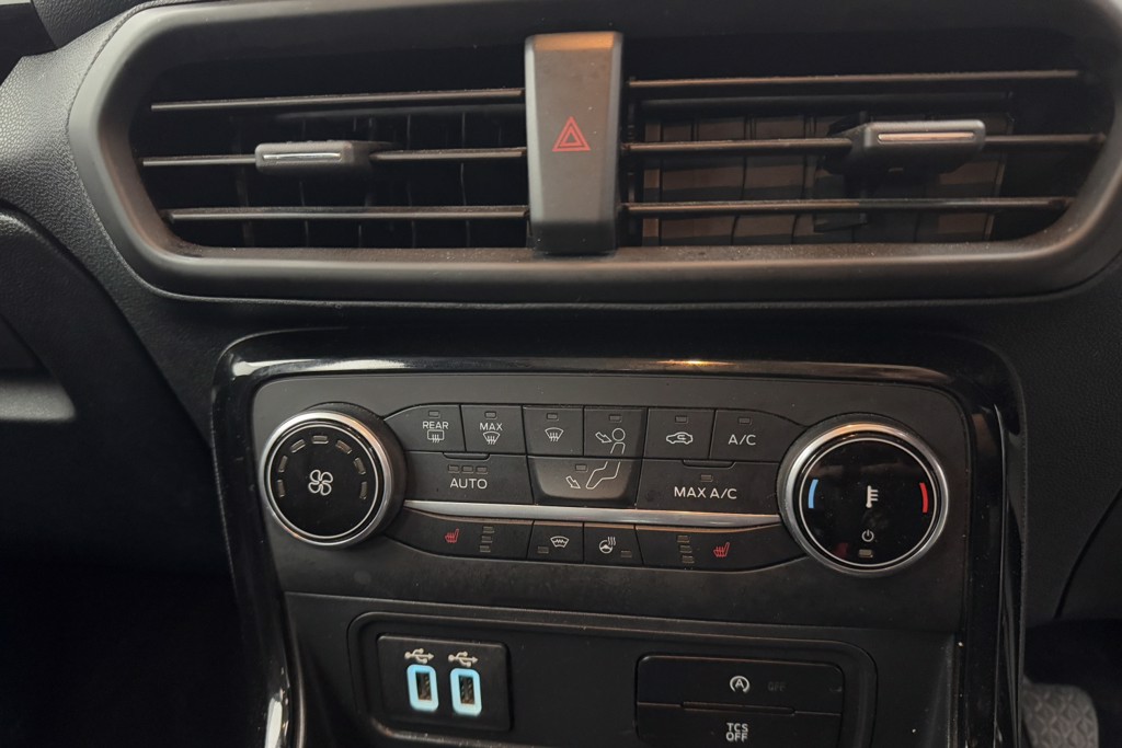 Ford Ecosport Titanium Manual Petrol SUV - Stock Number (1541464) - 19th supplementary image