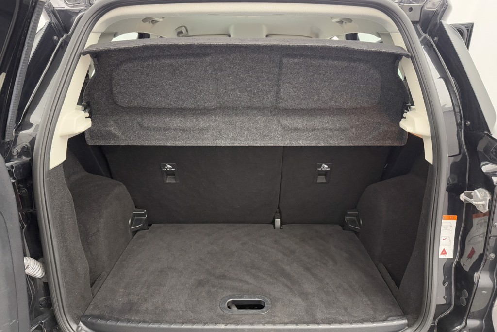 Ford Ecosport Titanium Manual Petrol SUV - Stock Number (1541464) - 20th supplementary image