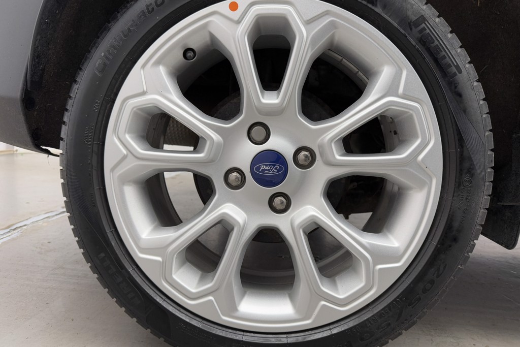 Ford Ecosport Titanium Manual Petrol SUV - Stock Number (1541464) - 25th supplementary image
