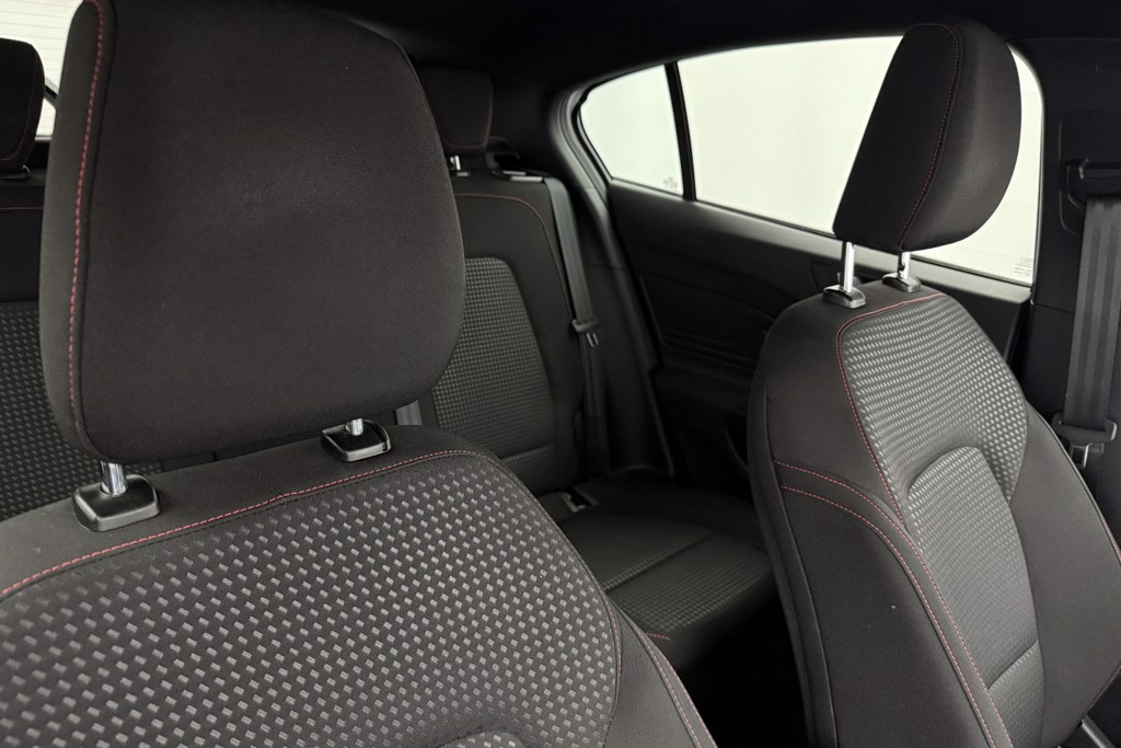 Ford Focus St-Line Edition Manual Petrol-Electric Hybrid Hatchback - Stock Number (1541483) - 10th supplementary image
