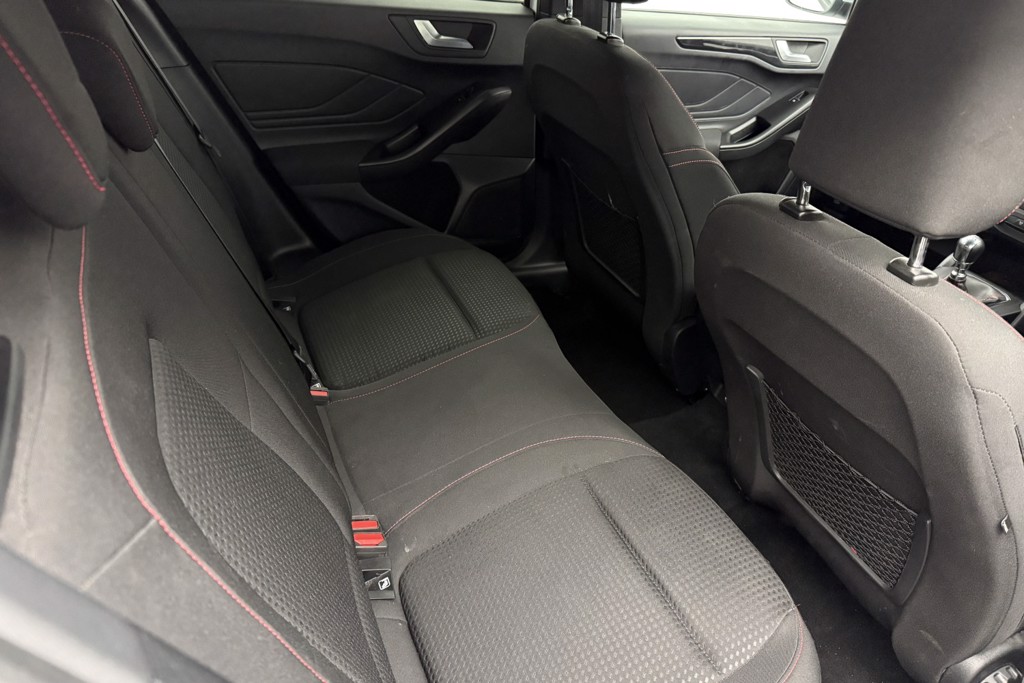 Ford Focus St-Line Edition Manual Petrol-Electric Hybrid Hatchback - Stock Number (1541483) - 14th supplementary image