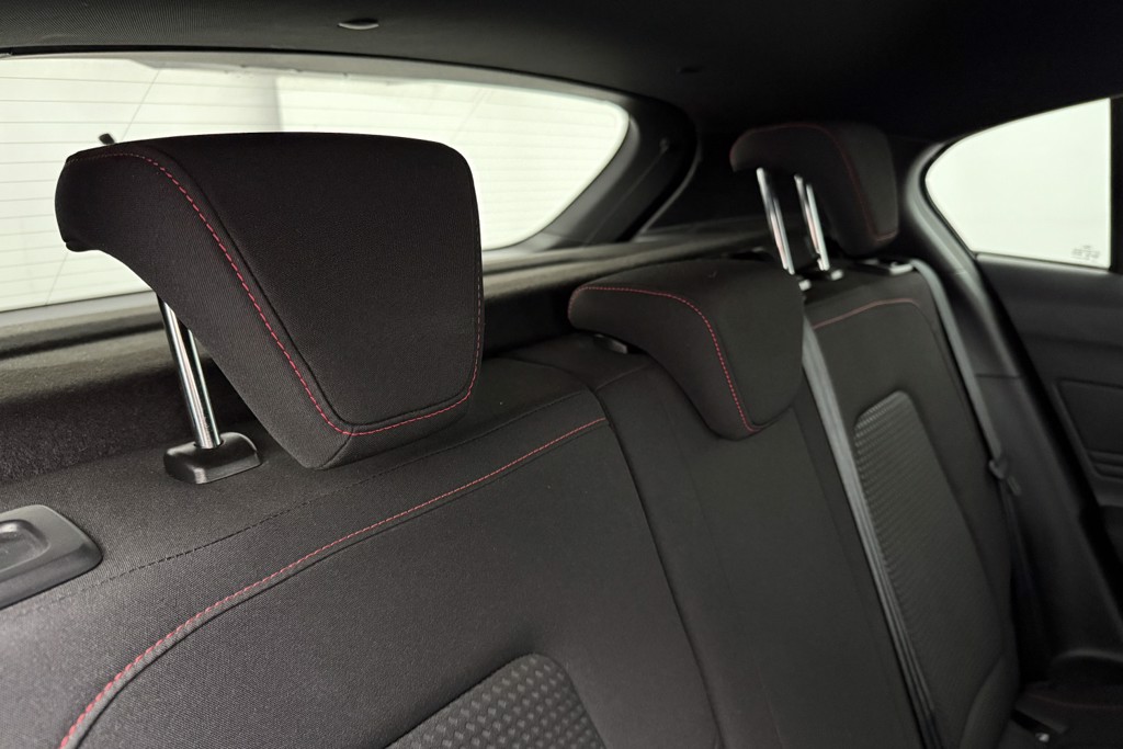 Ford Focus St-Line Edition Manual Petrol-Electric Hybrid Hatchback - Stock Number (1541483) - 16th supplementary image