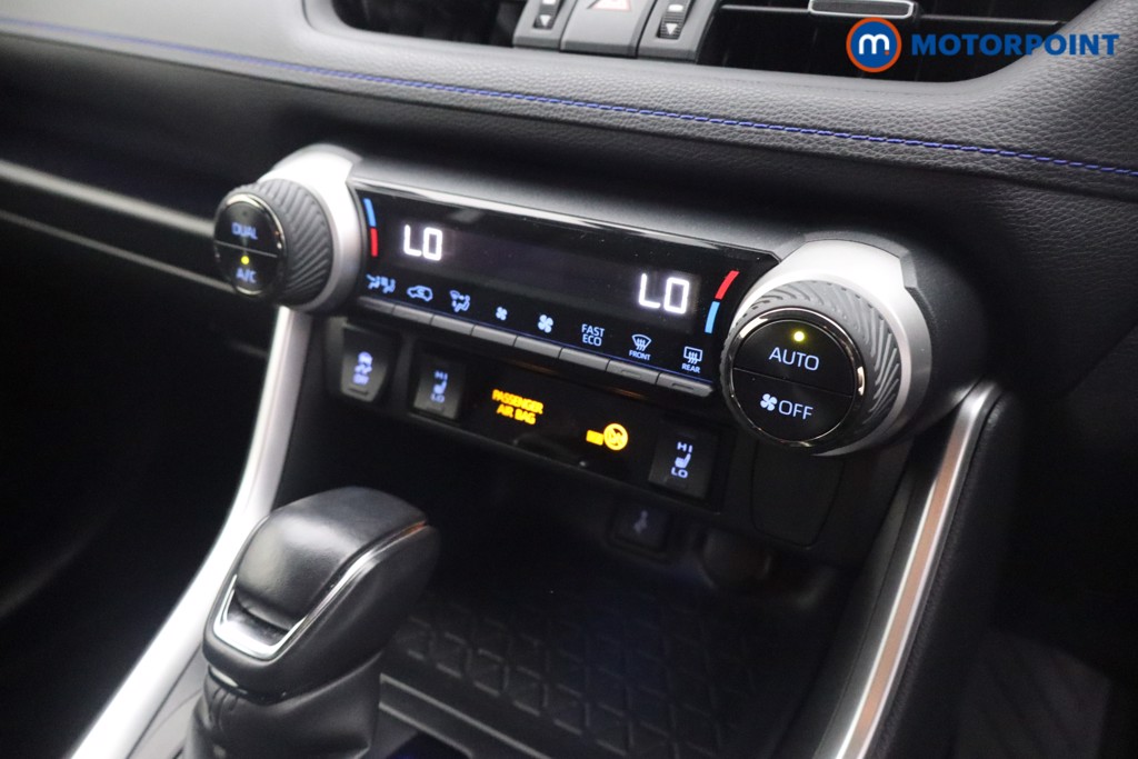 Toyota Rav4 Dynamic Automatic Petrol-Electric Hybrid SUV - Stock Number (1541565) - 9th supplementary image