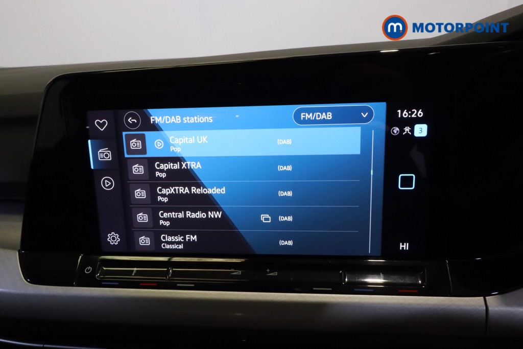 Volkswagen Golf Life Manual Petrol Hatchback - Stock Number (1541916) - 2nd supplementary image