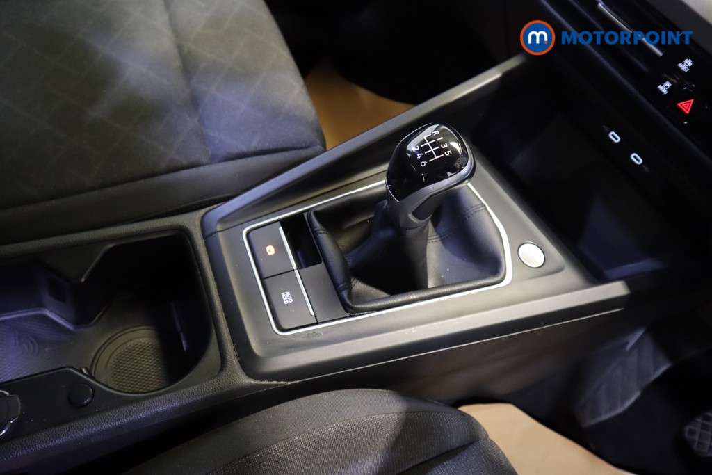 Volkswagen Golf Life Manual Petrol Hatchback - Stock Number (1541916) - 5th supplementary image