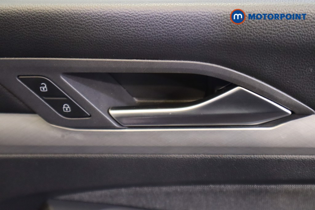 Volkswagen Golf Life Manual Petrol Hatchback - Stock Number (1541916) - 8th supplementary image