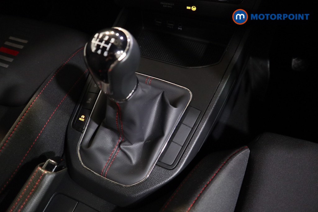 Seat Ibiza FR Manual Petrol Hatchback - Stock Number (1542226) - 9th supplementary image
