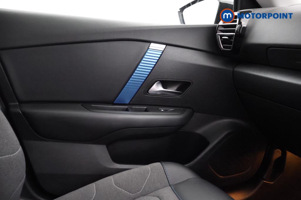 Citroen C4 Shine Automatic Electric Hatchback - Stock Number (1542709) - 7th supplementary image