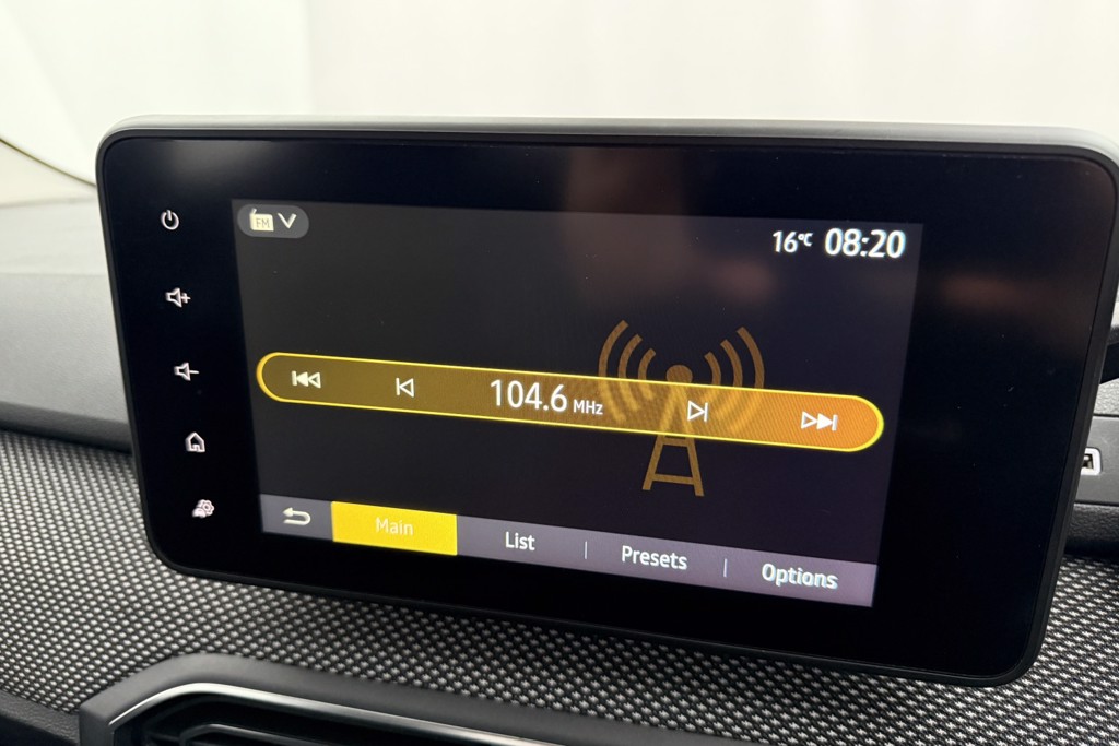 Dacia Sandero Comfort Automatic Petrol Hatchback - Stock Number (1542717) - 8th supplementary image