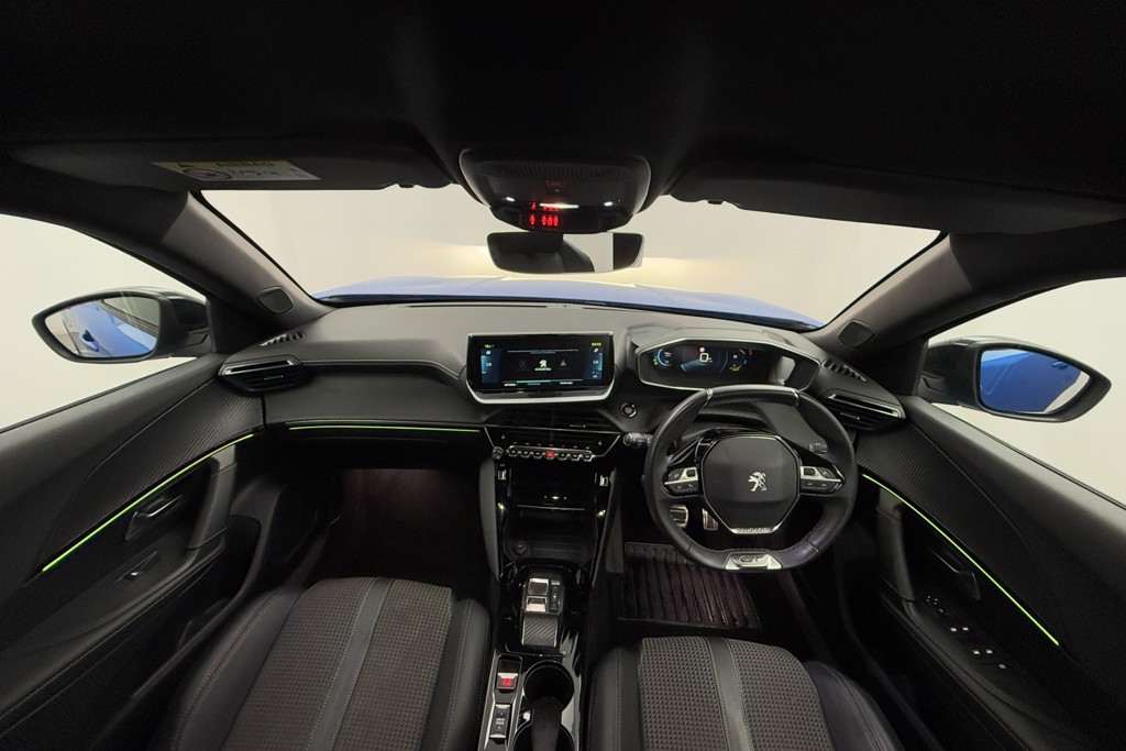 Peugeot 2008 GT Automatic Electric SUV - Stock Number (1542996) - 11th supplementary image