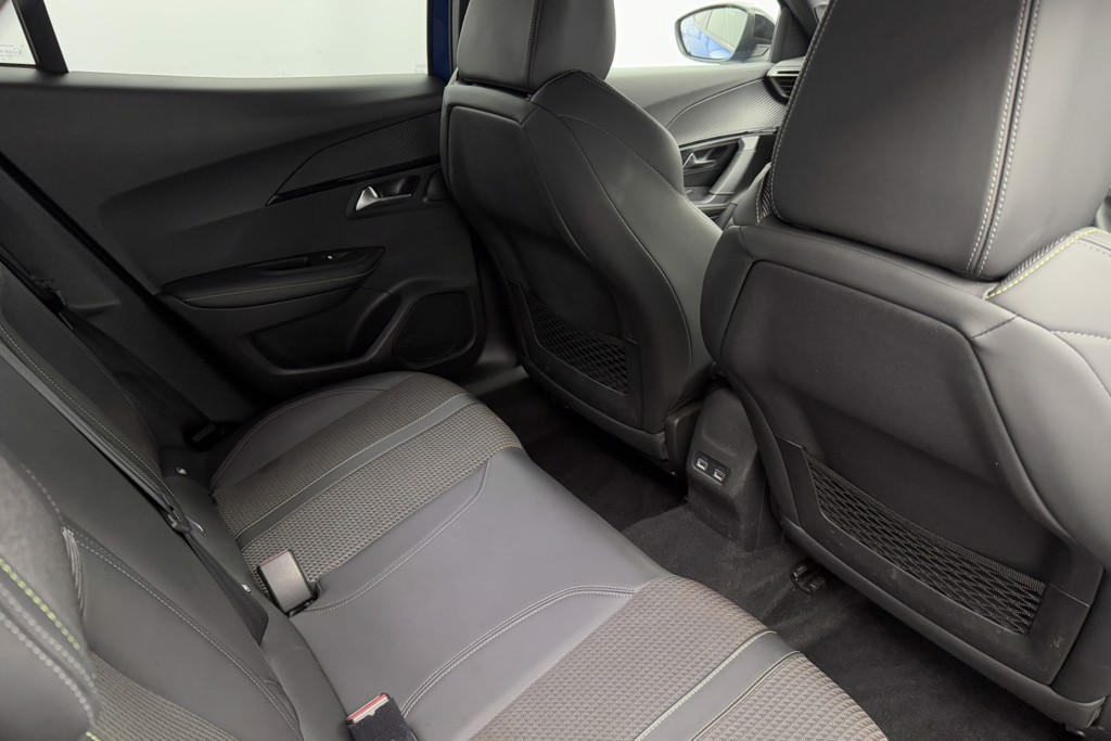 Peugeot 2008 GT Automatic Electric SUV - Stock Number (1542996) - 16th supplementary image