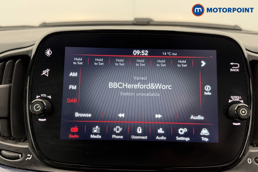 Fiat 500 Dolcevita Manual Petrol-Electric Hybrid Hatchback - Stock Number (1543083) - 5th supplementary image